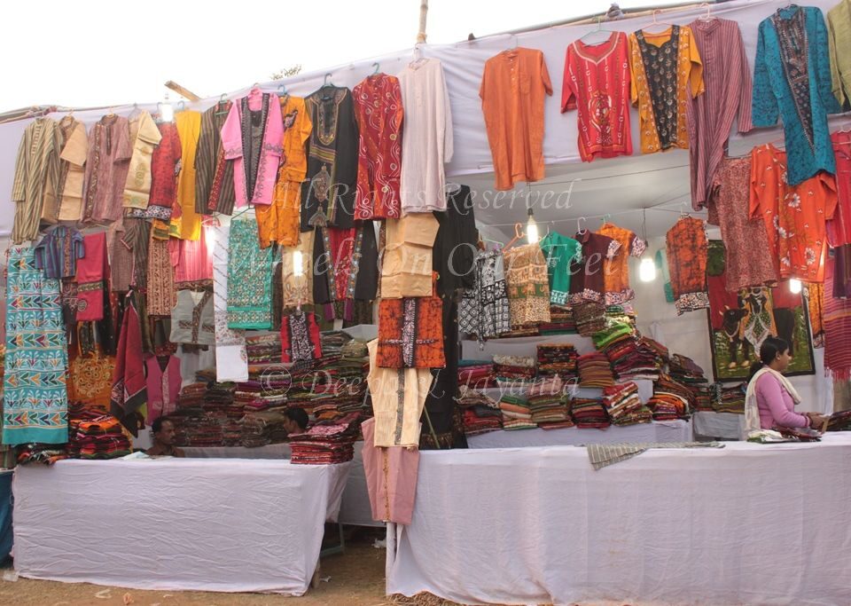 Arts & Crafts @Poush Mela-- Shopping in Shantiniketan