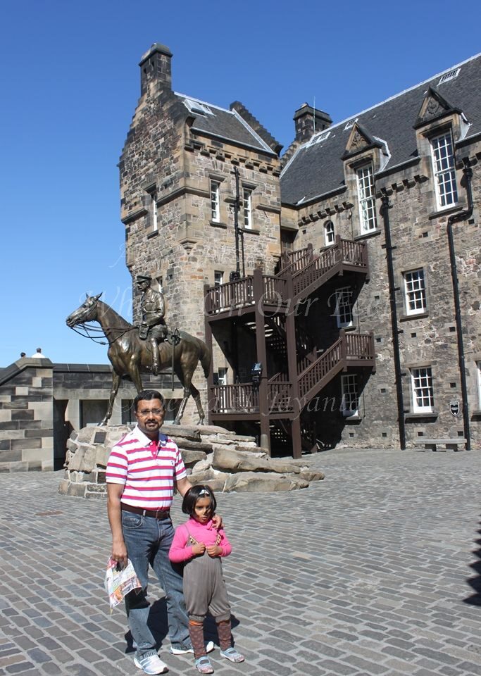 Edinburgh Castle (Scotland) Tour