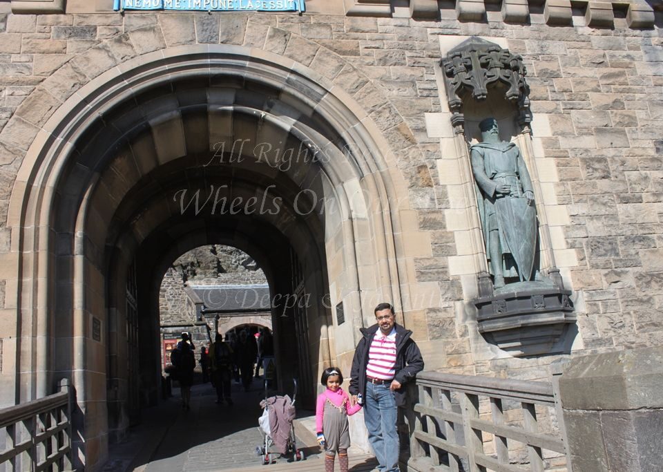 Edinburgh Castle (Scotland) Tour