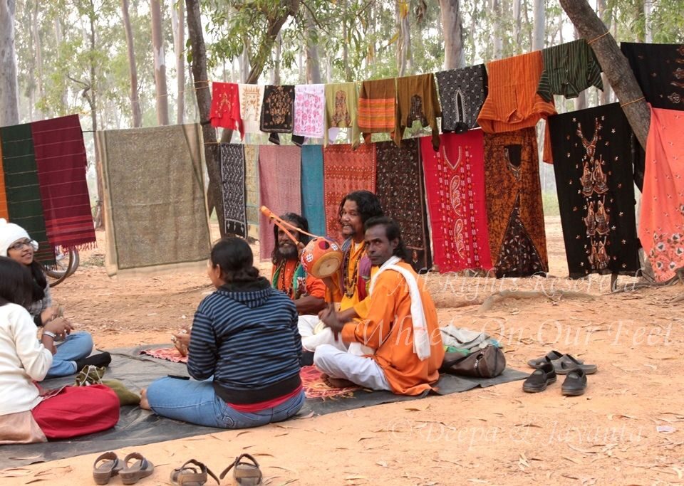 Sight-seeing in Shantiniketan -- Shanibarer Haat