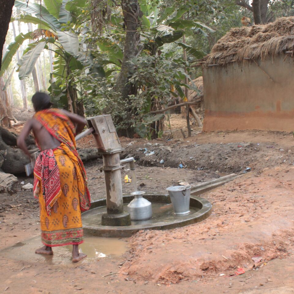 Touring Sonajhuri Gram in Shantiniketan