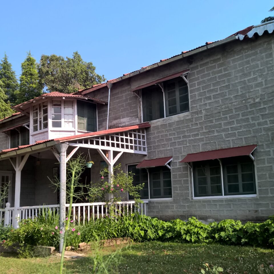 The 2nd Halt in Uttarakhand Road-trip -- Abbott Mount: the Abbott Mount Cottage