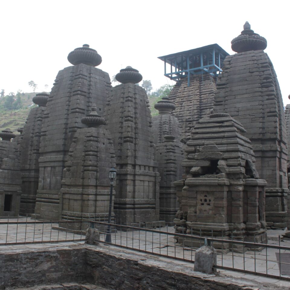 Sight-seeing in Binsar, Uttarakhand