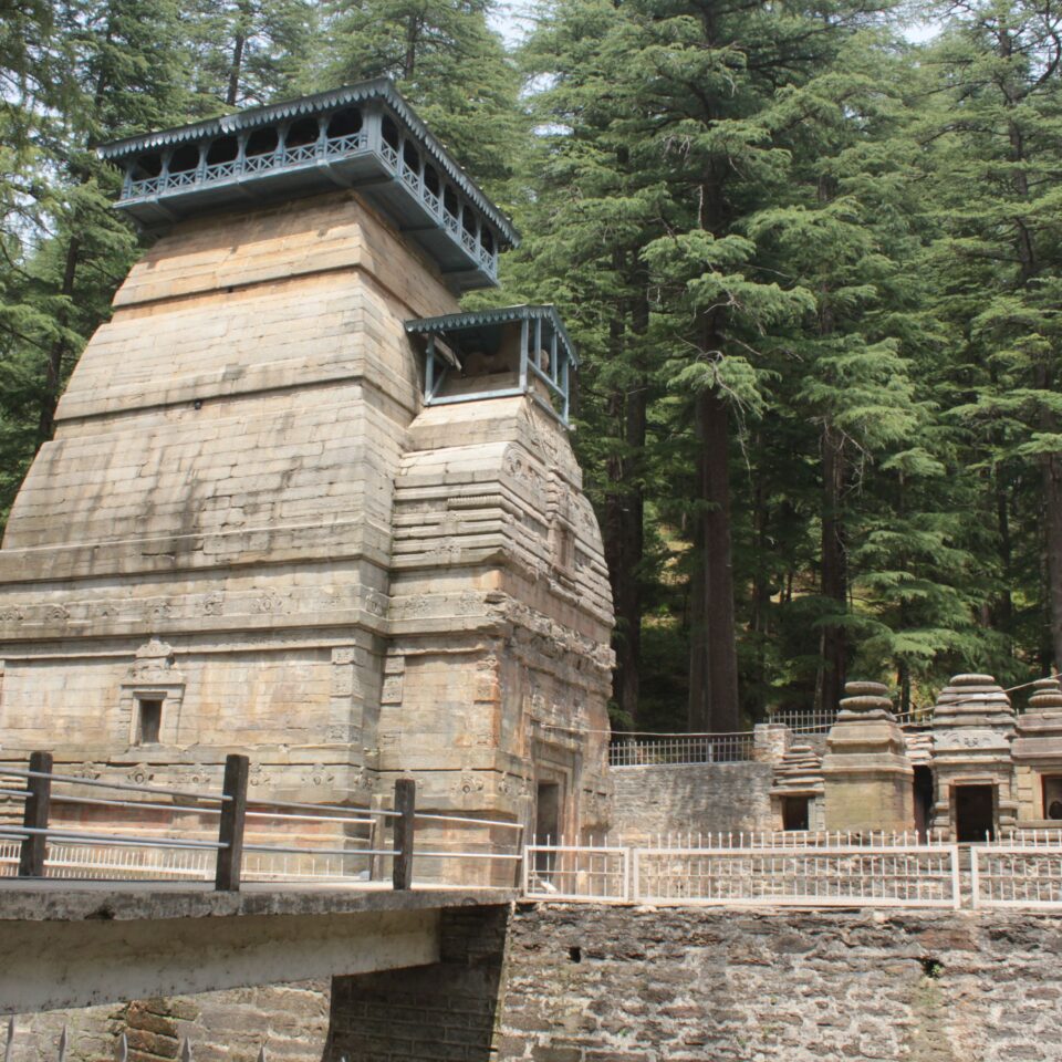 Sight-seeing in Binsar, Uttarakhand