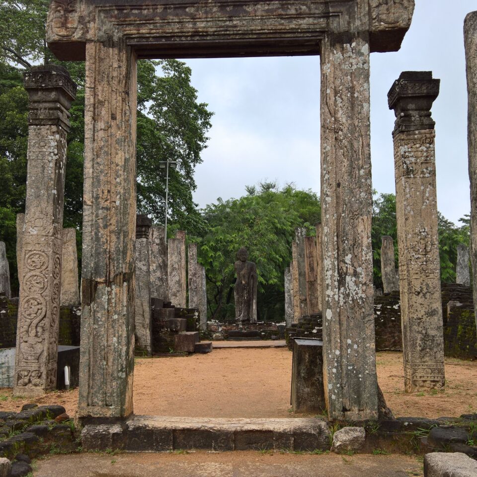 Tour of Polonnaruwa, Sri Lanka