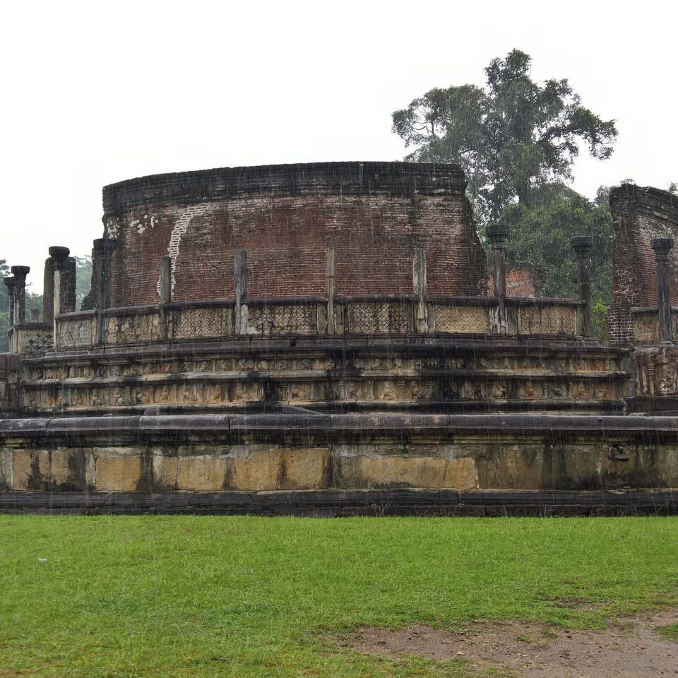 Tour of Polonnaruwa, Sri Lanka