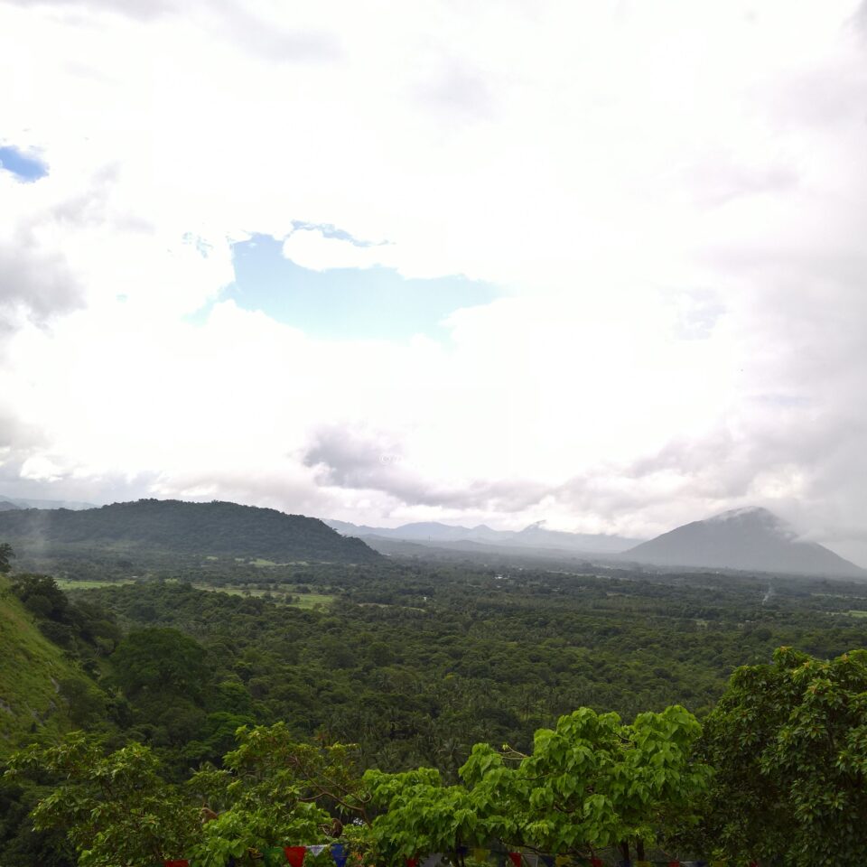 Dambulla Cave Tour, Sri Lanka