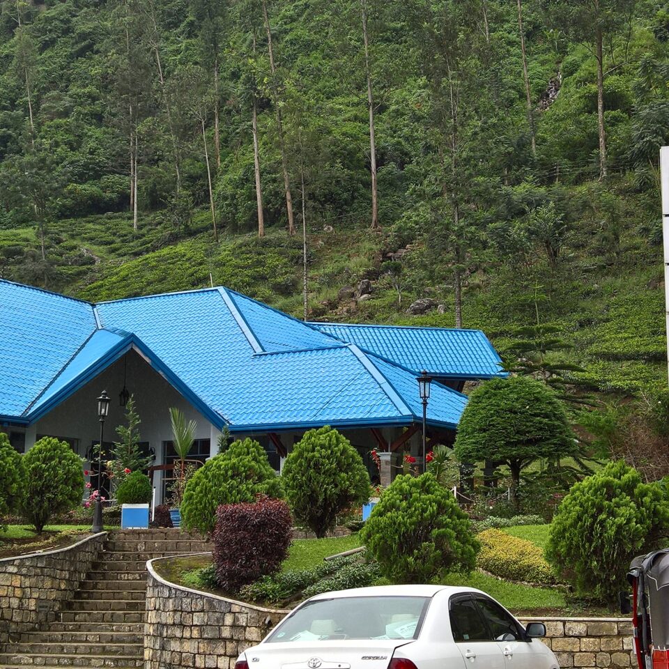 Drive from Kandy to Nuwara Eliya, Sri Lanka