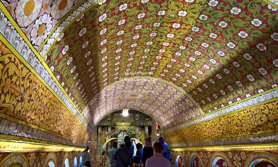 Temple of the Tooth -- Sight-Seeing in Kandy